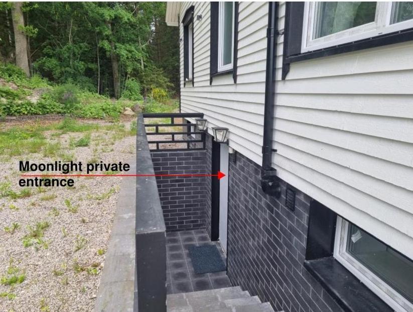 Moonlight - Trevlig Kallarlagenhet Apartment Broby ภายนอก รูปภาพ